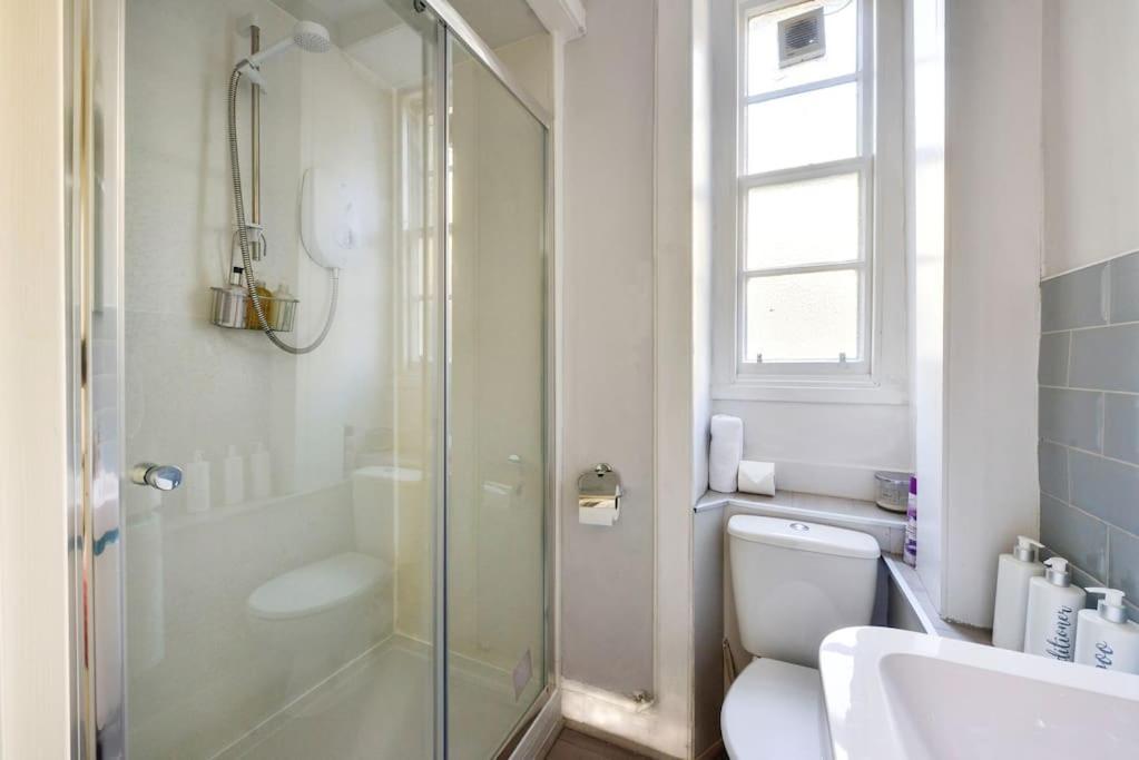George IV Bridge - Superbly Located 3 Bedroom! Edinburgh Bagian luar foto